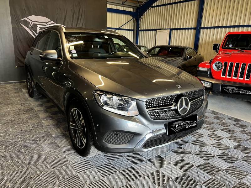 MERCEDES GLC 250 9G-Tronic Executive 4-Matic