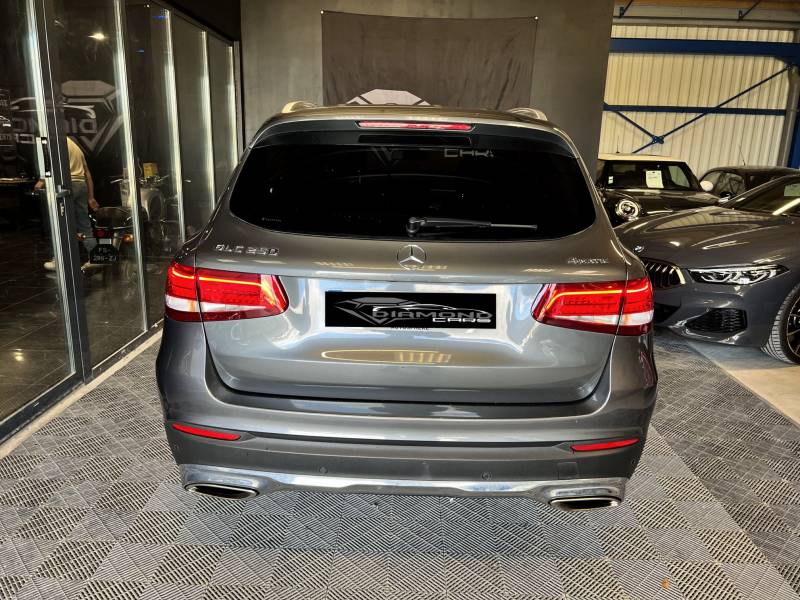 MERCEDES GLC 250 9G-Tronic Executive 4-Matic