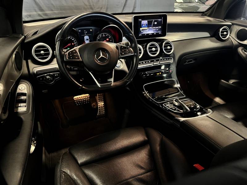 MERCEDES GLC 250 9G-Tronic Executive 4-Matic