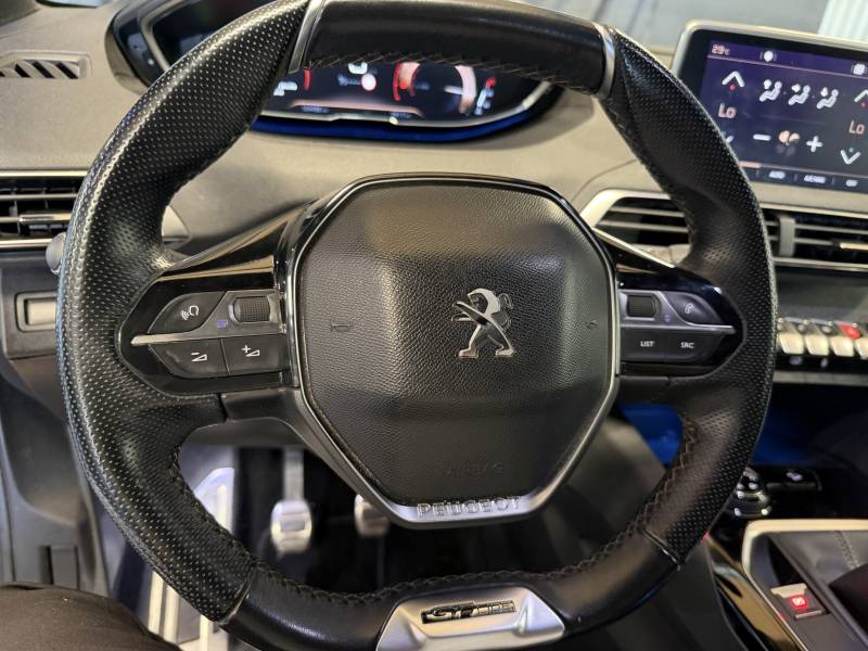 PEUGEOT 5008 1.5 BlueHDi 130 GT LINE