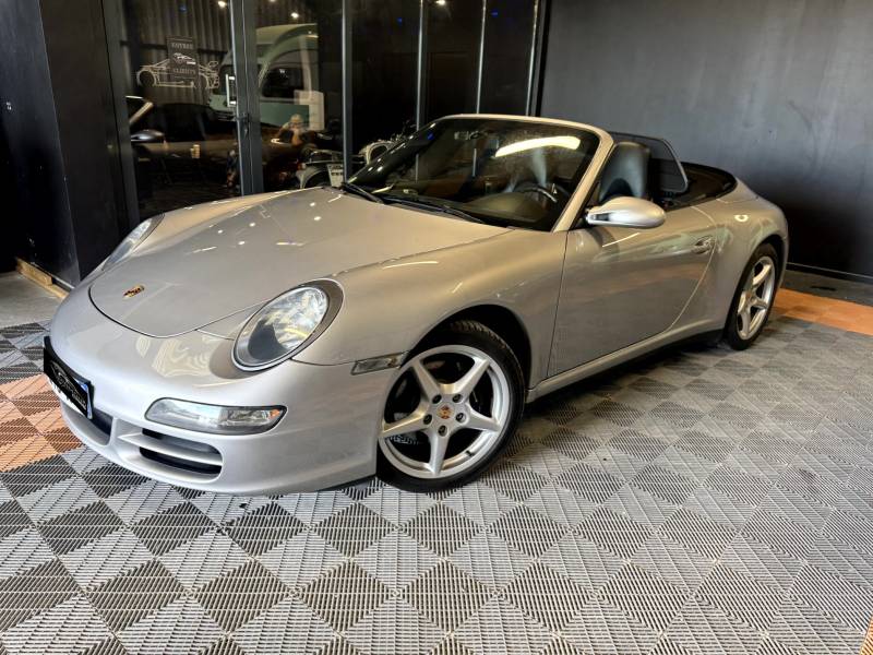 PORSCHE 911 Cabriolet 3.6i TYPE 997 CABRIOLET Carrera 4