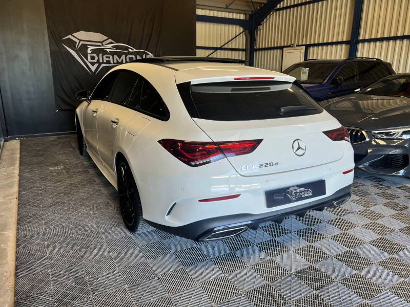 MERCEDES CLA Shooting Brake 220 d - AMG LINE*TOIT OUVRANT*
