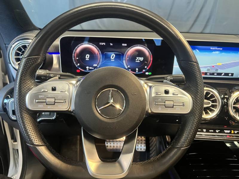 MERCEDES CLA Shooting Brake 220 d - AMG LINE*TOIT OUVRANT*