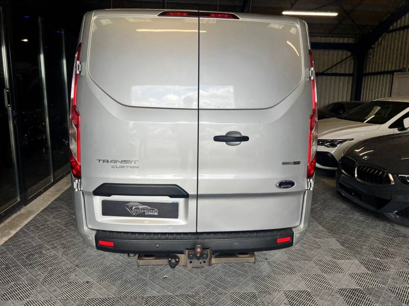 FORD TRANSIT CUSTOM 2.0 TDCi - 130 - L1H1 Limited