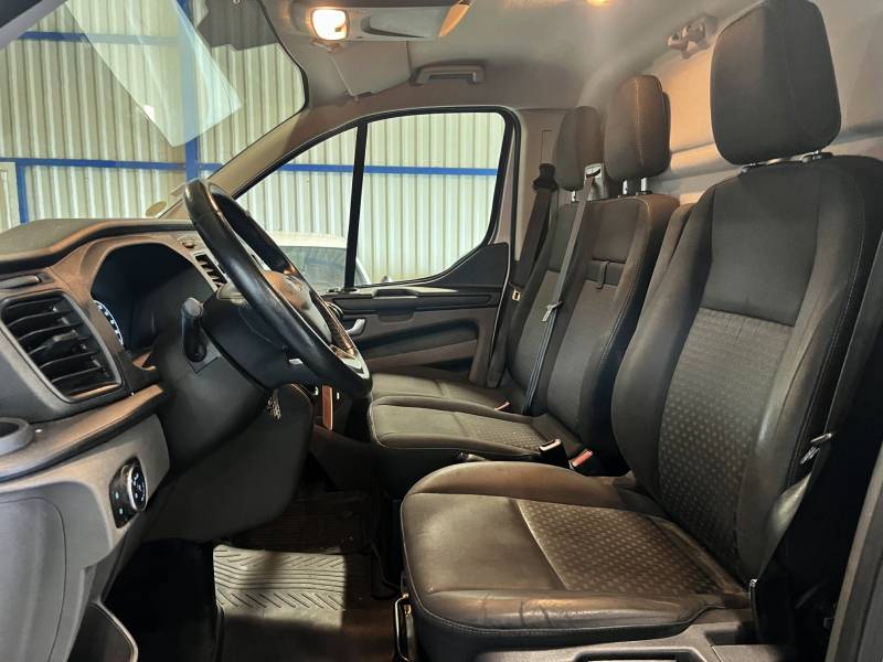 FORD TRANSIT CUSTOM 2.0 TDCi - 130 - L1H1 Limited