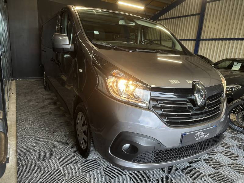RENAULT TRAFIC III L2 1.6 dCi 120 Combi Life L2H1 9 PLACES