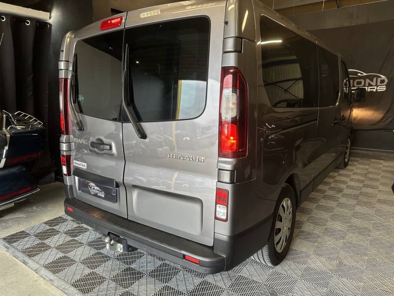 RENAULT TRAFIC III L2 1.6 dCi 120 Combi Life L2H1 9 PLACES