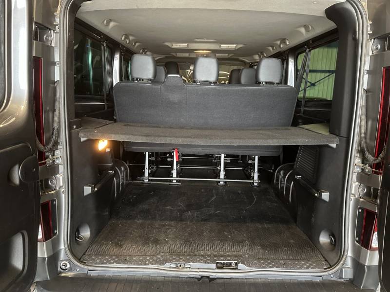RENAULT TRAFIC III L2 1.6 dCi 120 Combi Life L2H1 9 PLACES