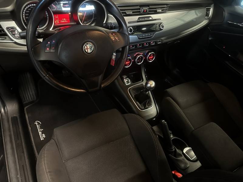 ALFA ROMEO GIULIETTA 1.4 T-jet 120 DISTINCTIVE