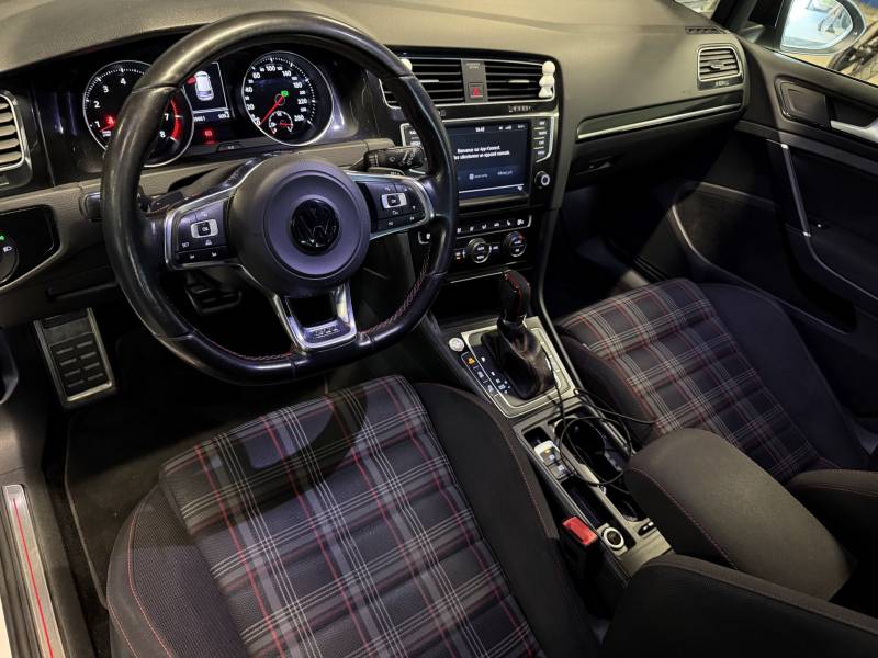 VOLKSWAGEN GOLF VII 2.0 TSI BlueMotion 230 DSG 6 GTI PERFORMANCE