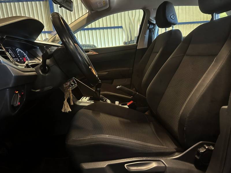 Volkswagen polo vi 1.0 tsi 75 confortline