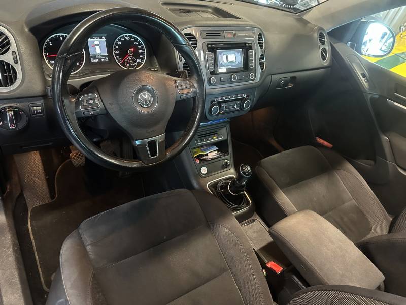 VOLKSWAGEN TIGUAN 2.0 TDI BlueMotion 140 SPORTLINE