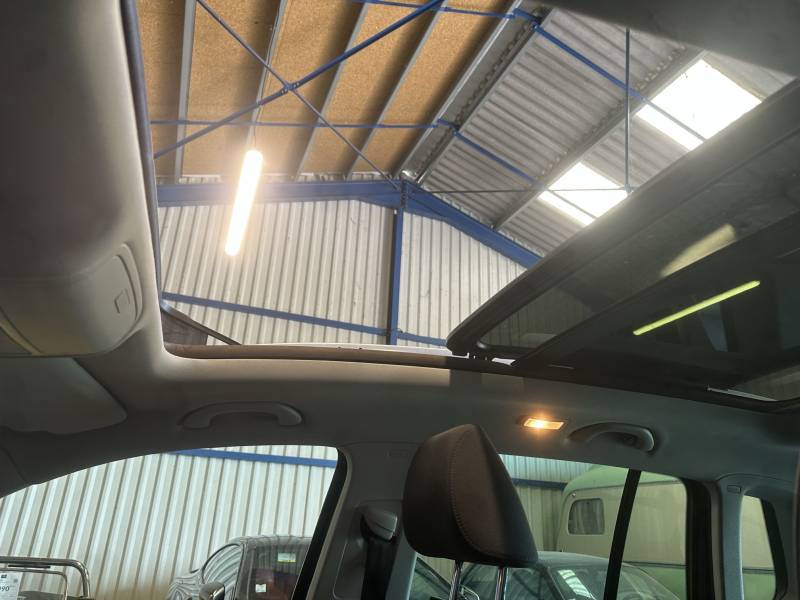 VOLKSWAGEN TIGUAN 2.0 TDI BlueMotion 140 SPORTLINE