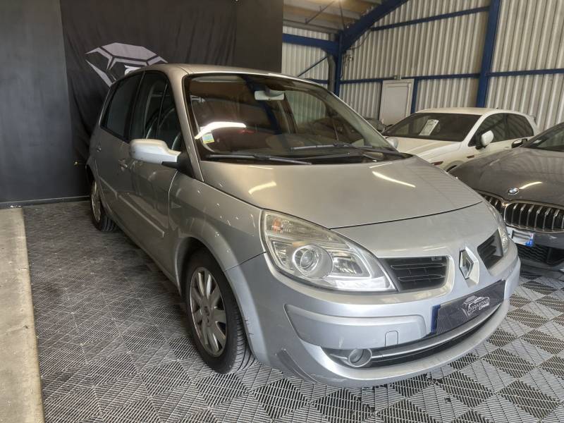 RENAULT SCENIC II 1.5 dCi 105 AUTHENTIQUE