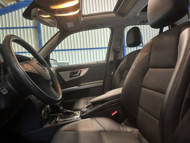 MERCEDES GLK 220 CDI BlueEfficiency BVA 4-Matic * TOIT OUVRANT