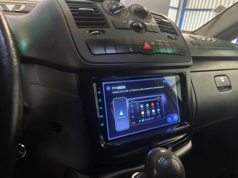 MERCEDES VITO 639 Compact 2.8t 110 CDI *CARPLAY