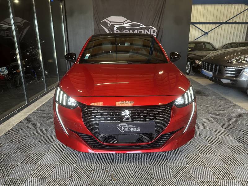 PEUGEOT 208 1.2i 100 GT Pack