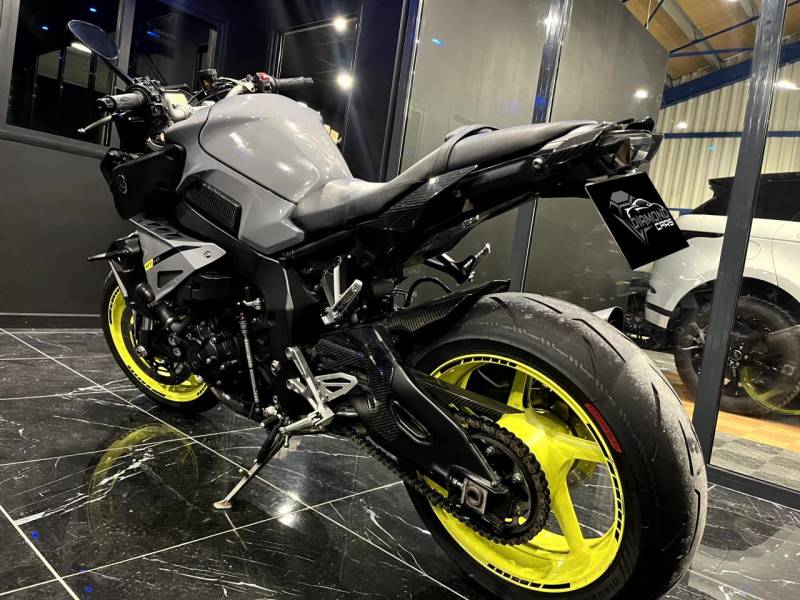 Vente d'occasion moto YAMAHA MT-10 dans l'Allier